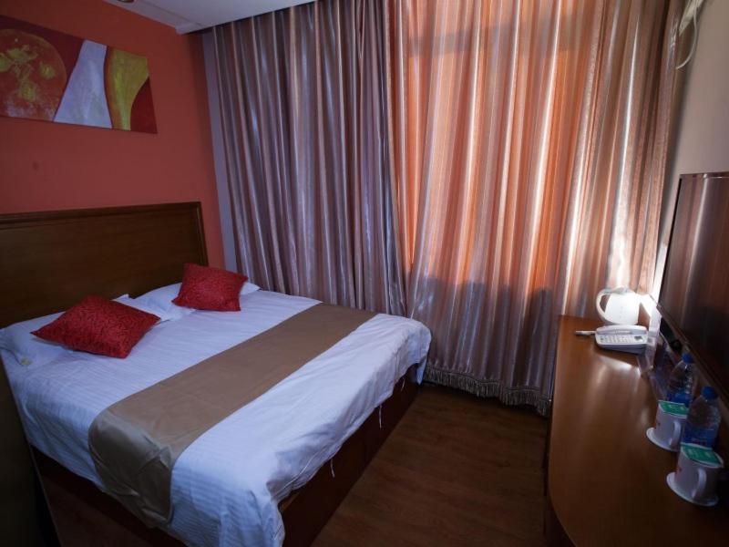 Shell Beijing Changping District Chengnan Community Nanhaozhuang Village Hotel Extérieur photo